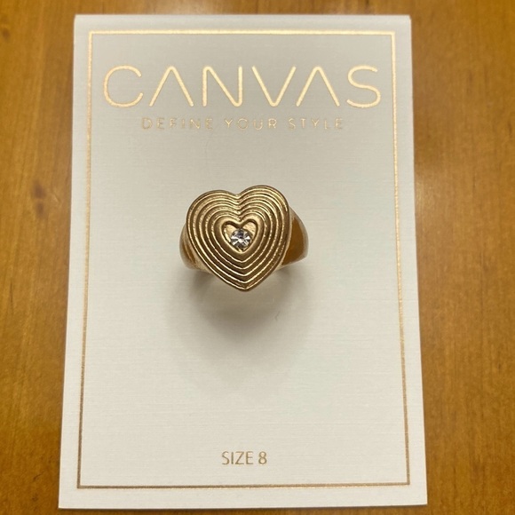 Bella Canvas Jewelry - Canvas Zoey Heart Ring in Worn Gold Size 8 NWT